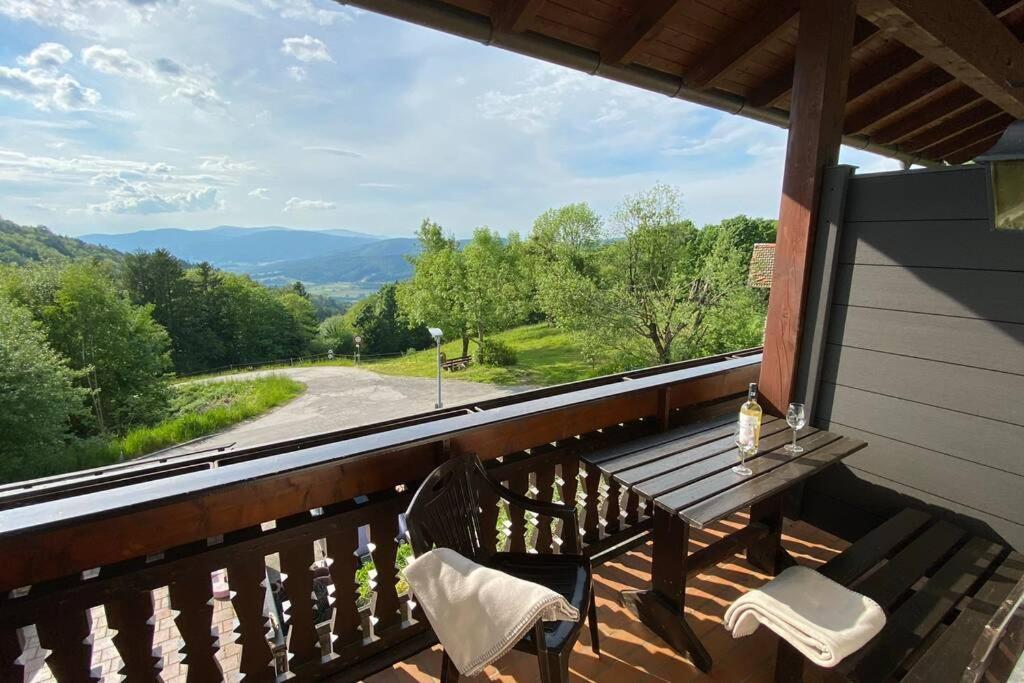 Mitten Im Bayerischen Wald + Schoenblick + Urig + Netflix Schofweg Exterior photo